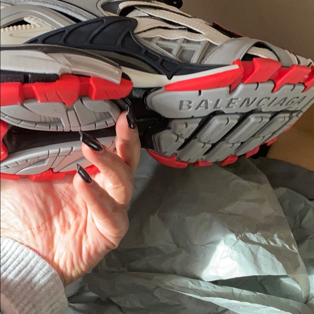 Balenciaga Sneakers - Picture 3 of 3